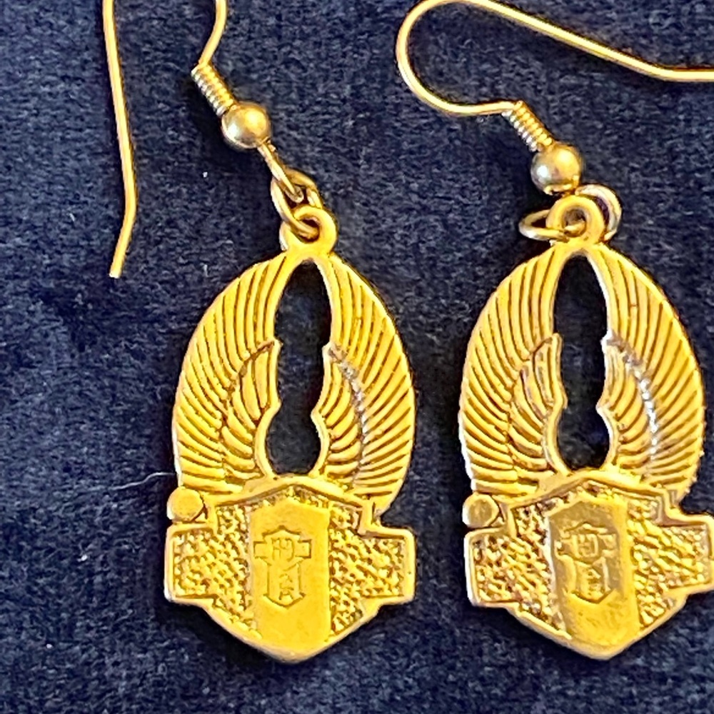 Harley Davidson earrings for pierced ears - Gold tone. Excellent condition.